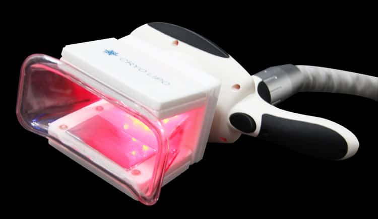 A Professional Beauty Machine Factory Cryo Cool Lipo Ice Machine For Fat Freezing with a red light attached to it.